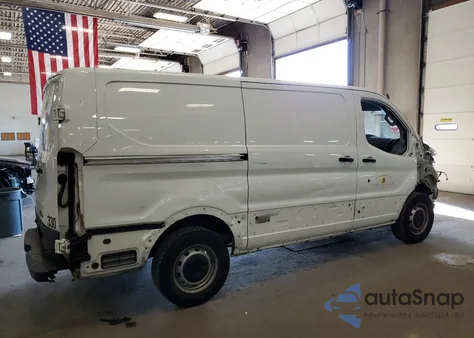 2017 Ford Transit T-150 z USA, uszkodzony, nr VIN 1FTYE1YM2HKA04343
